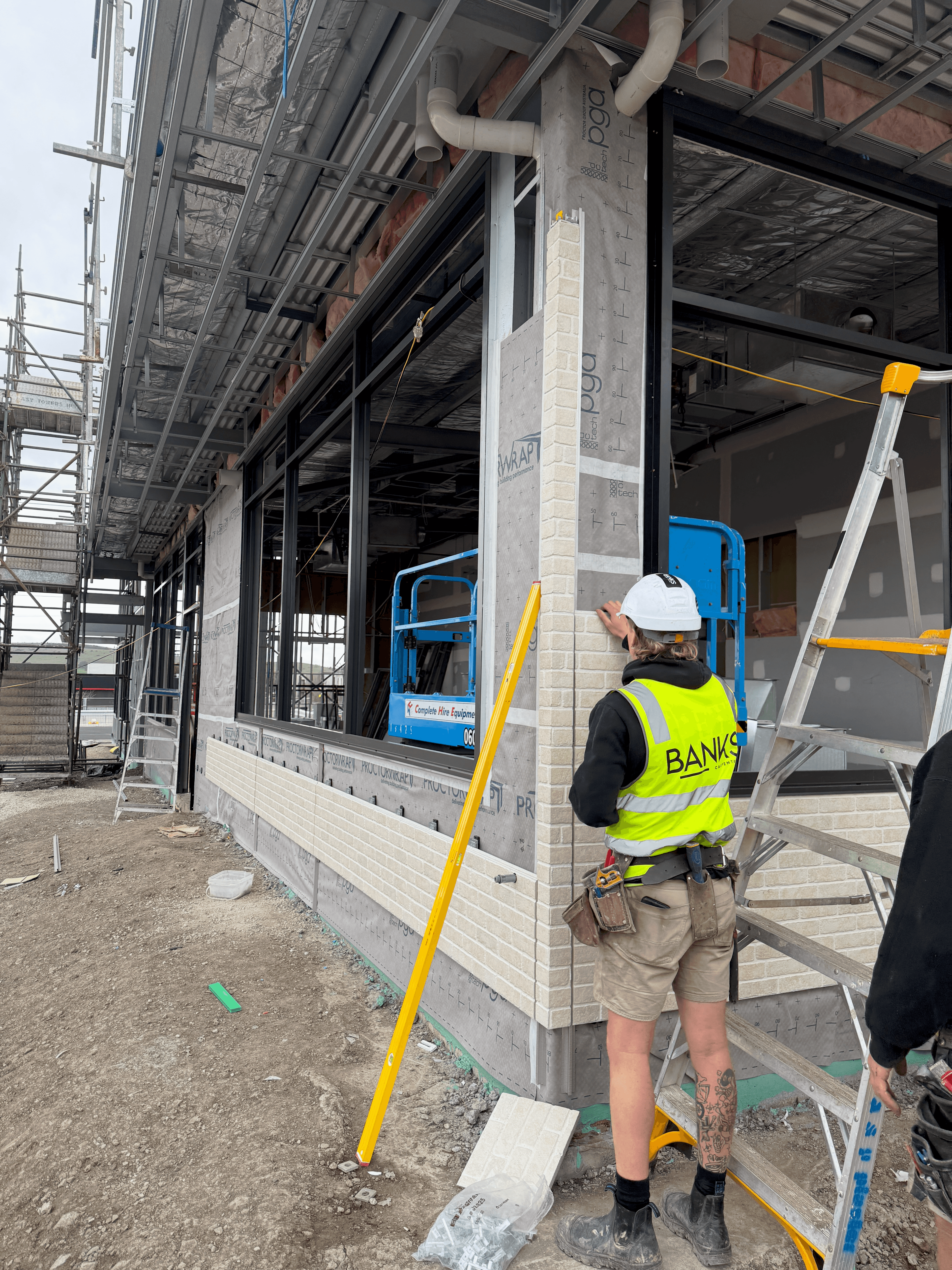 Commercial cladding installation in Wollert